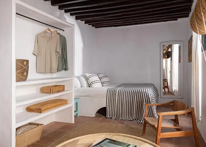 Мини-отель Eole *